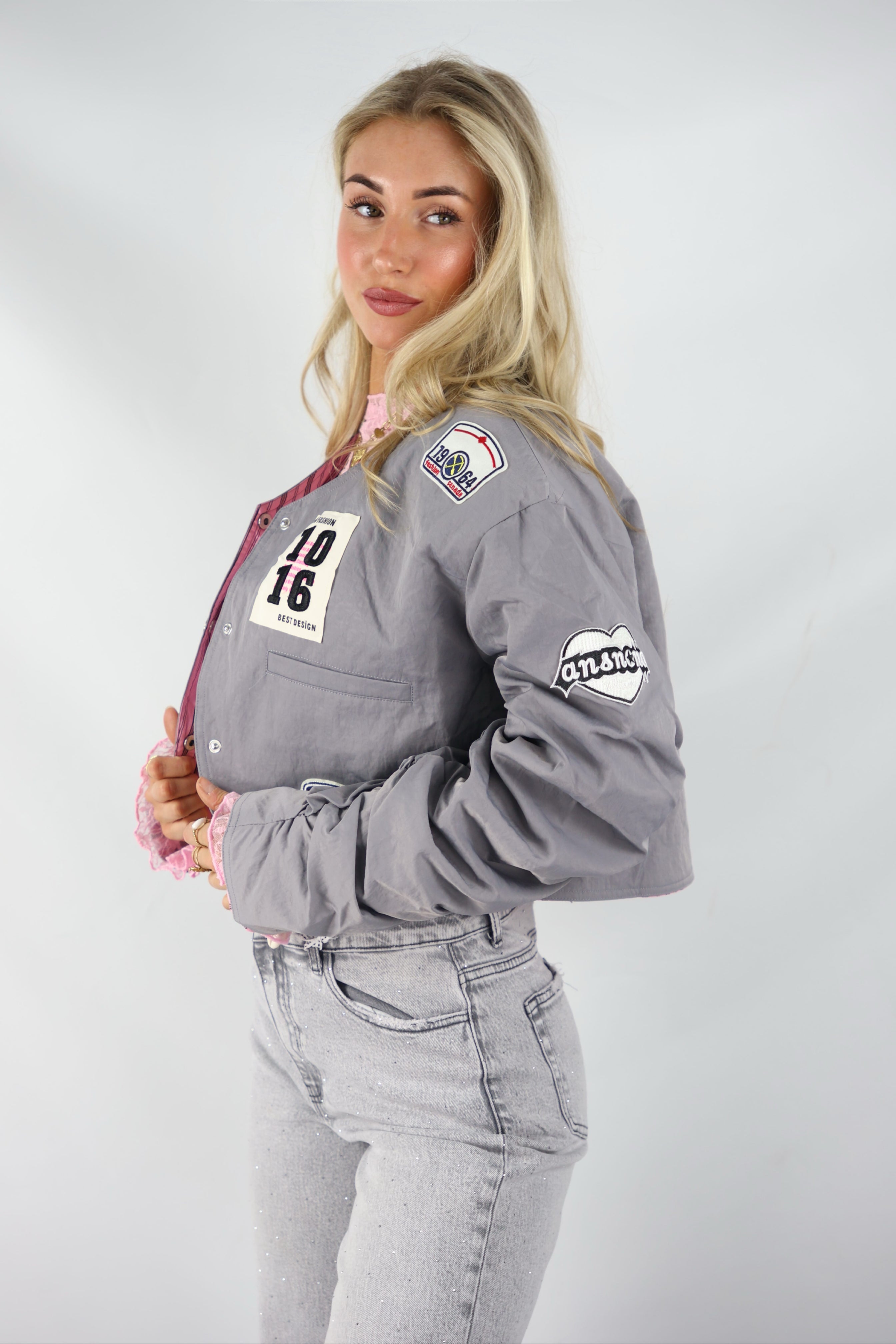 Bomberjack | Lio