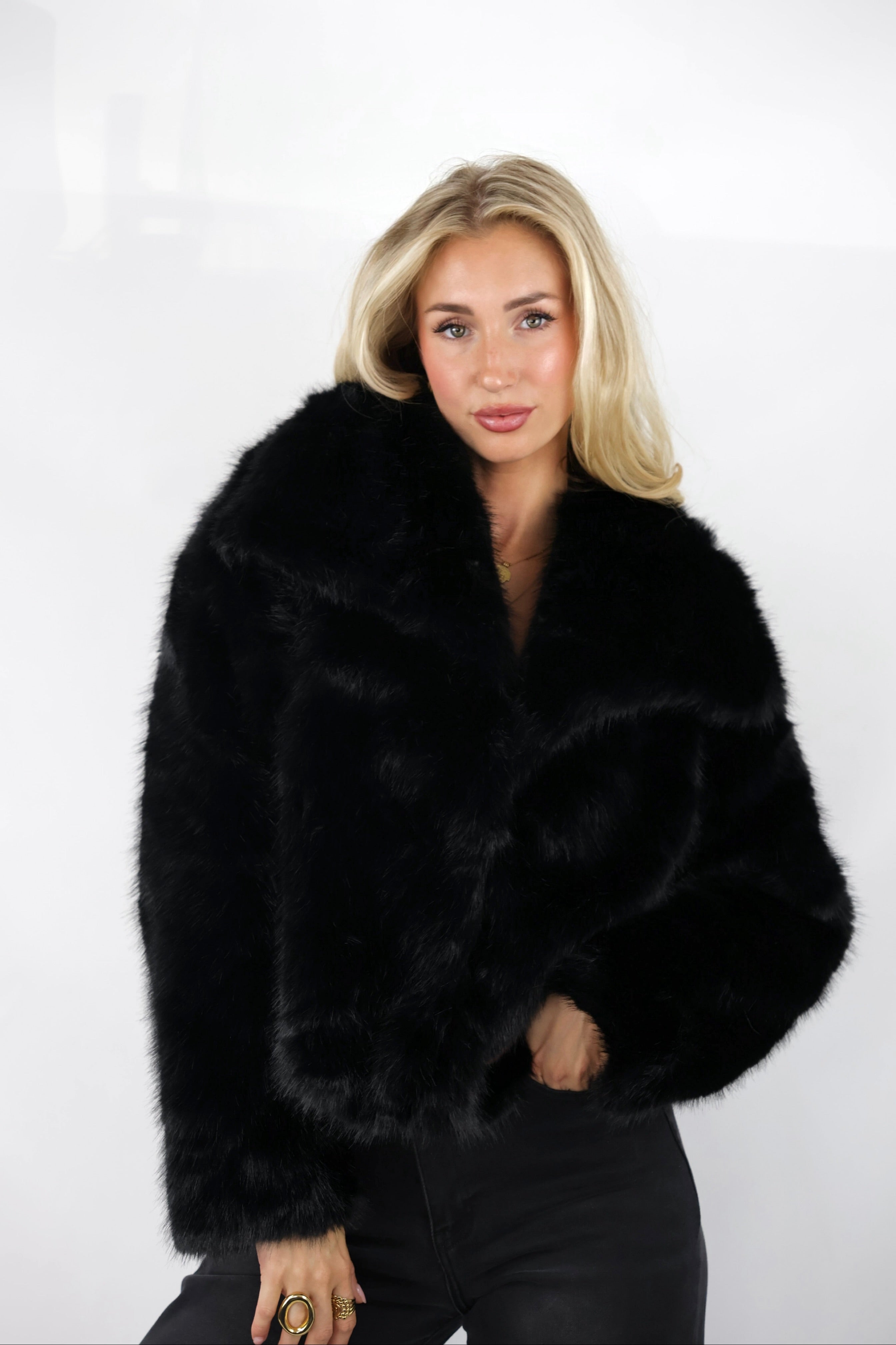 Fake Fur Coat | Luxx