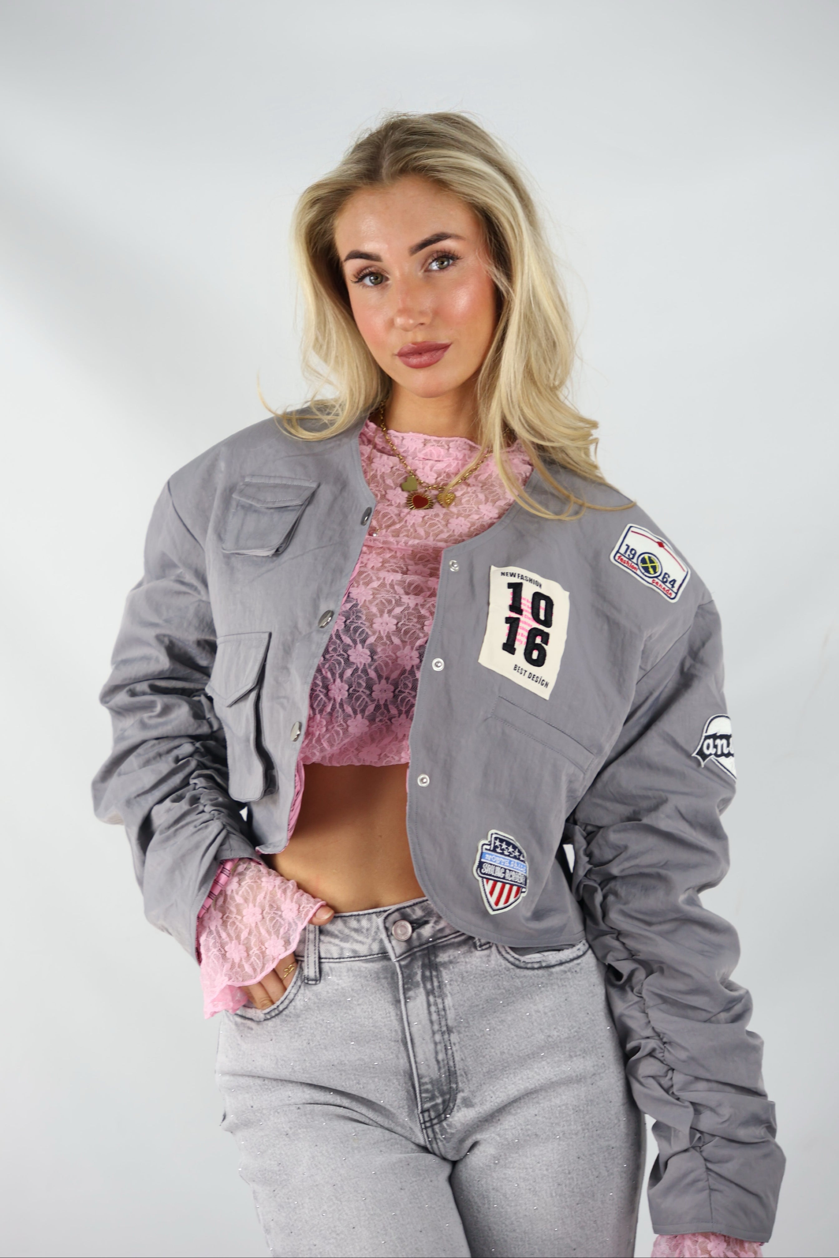 Bomberjack | Lio