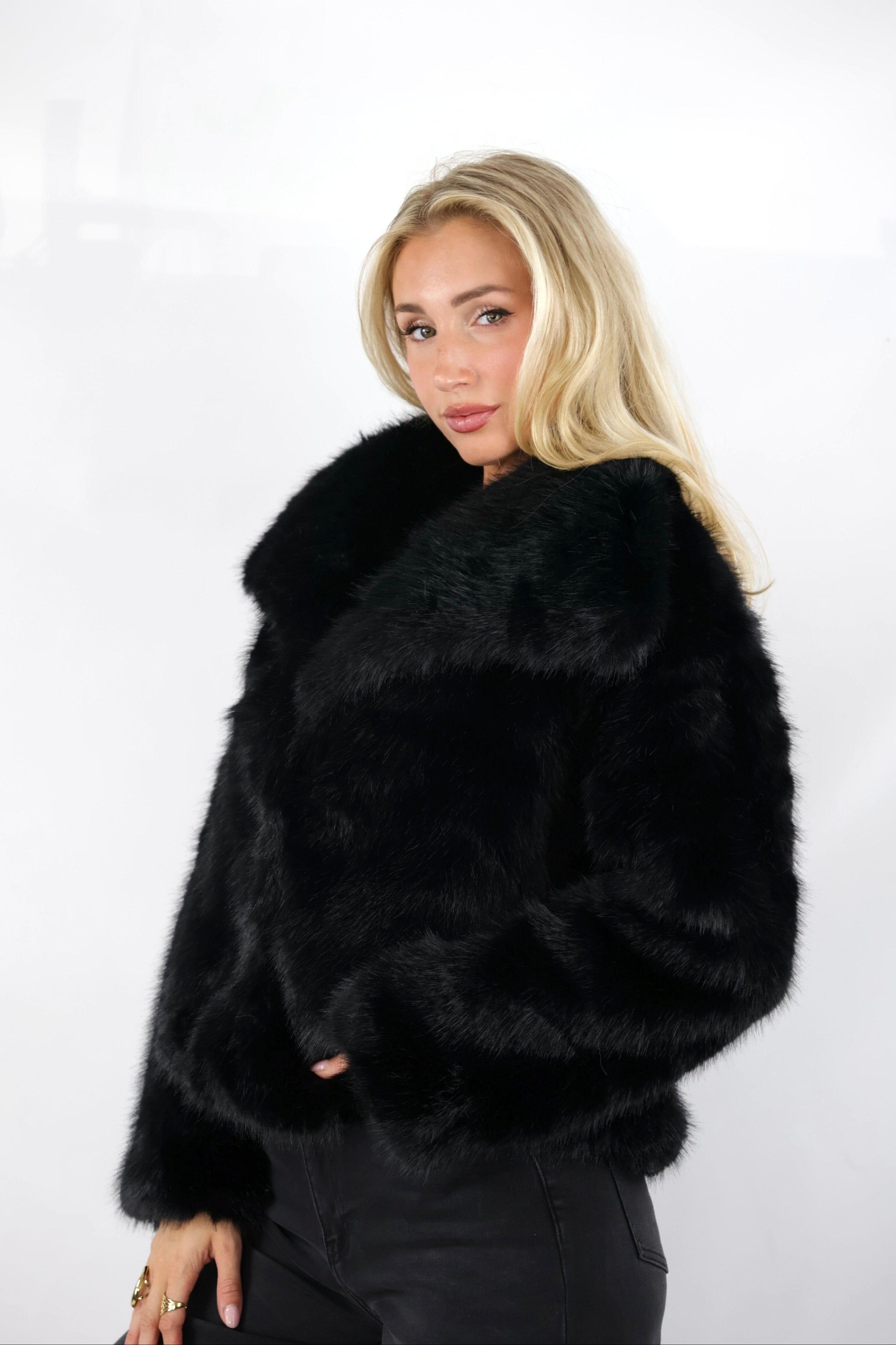 Fake Fur Coat | Luxx