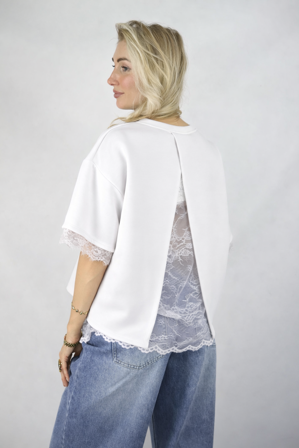 Oversized Tee | Lace