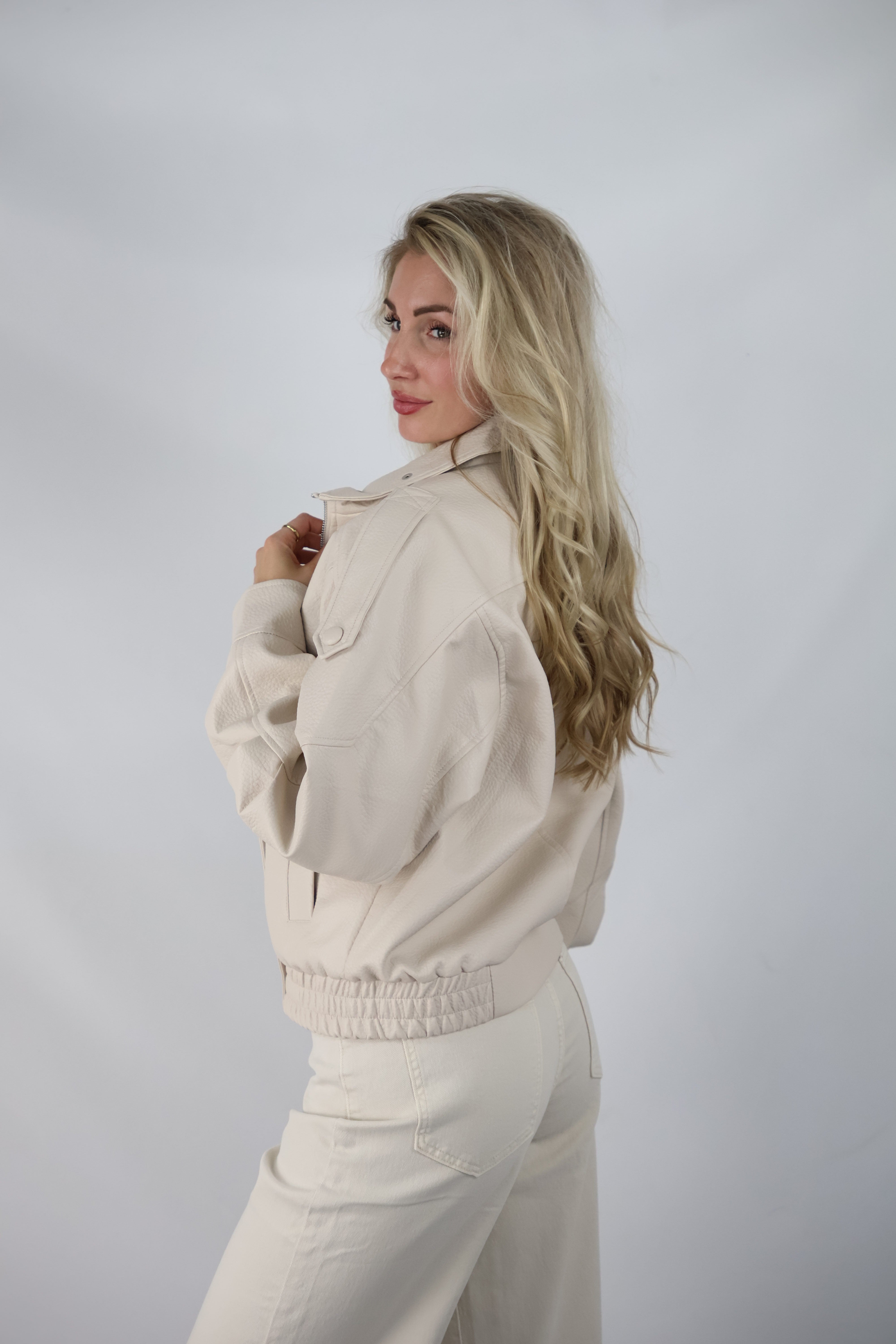 Leather Jack | Neutral