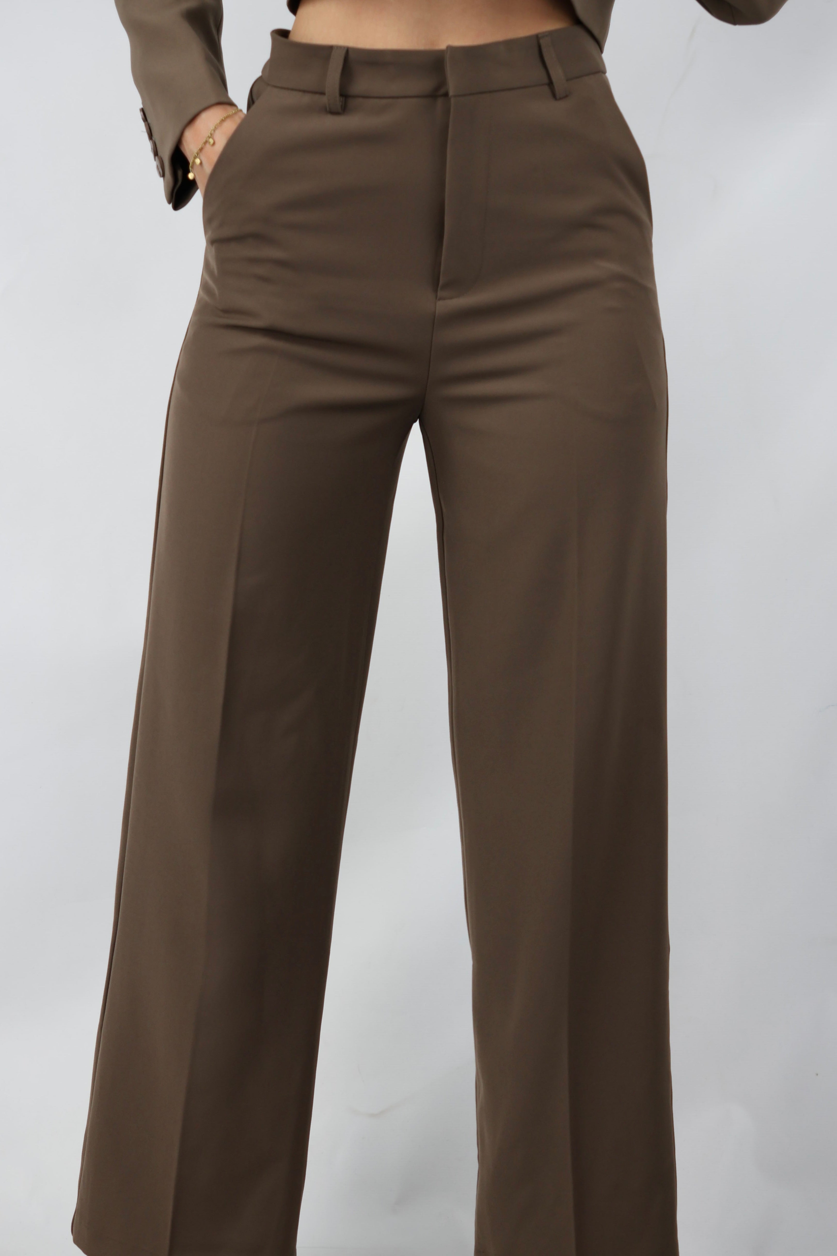 2-Delig | Suit Mocca
